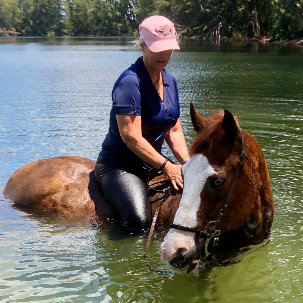 Meet your Posher, Kimberly